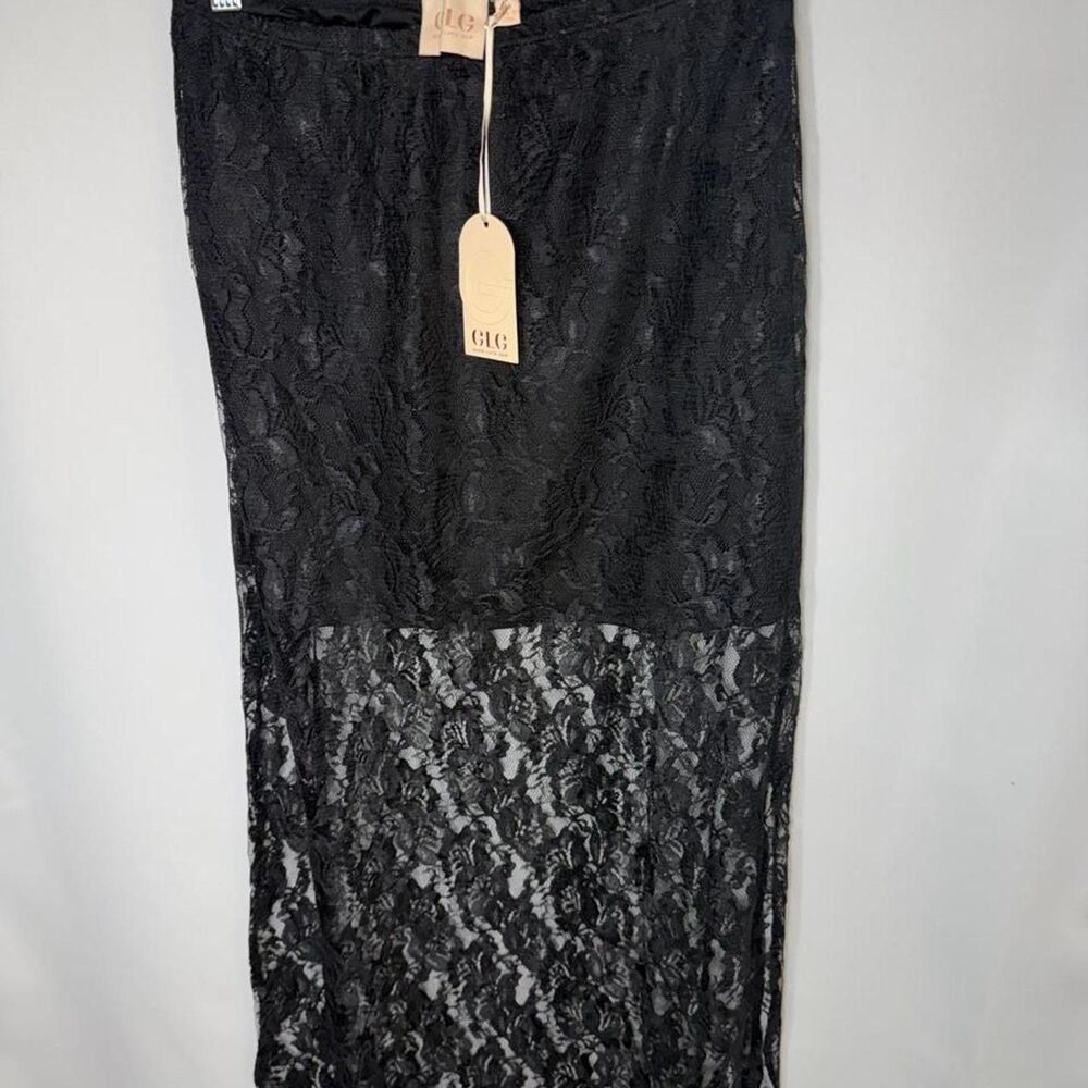 Good Luck Gem Women's Black Skirt NWT